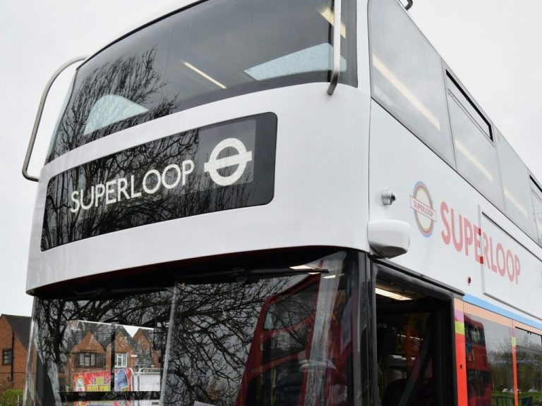 Siperloop Sign Superloop expansion proposed – including new Stratford to Barnet route ...