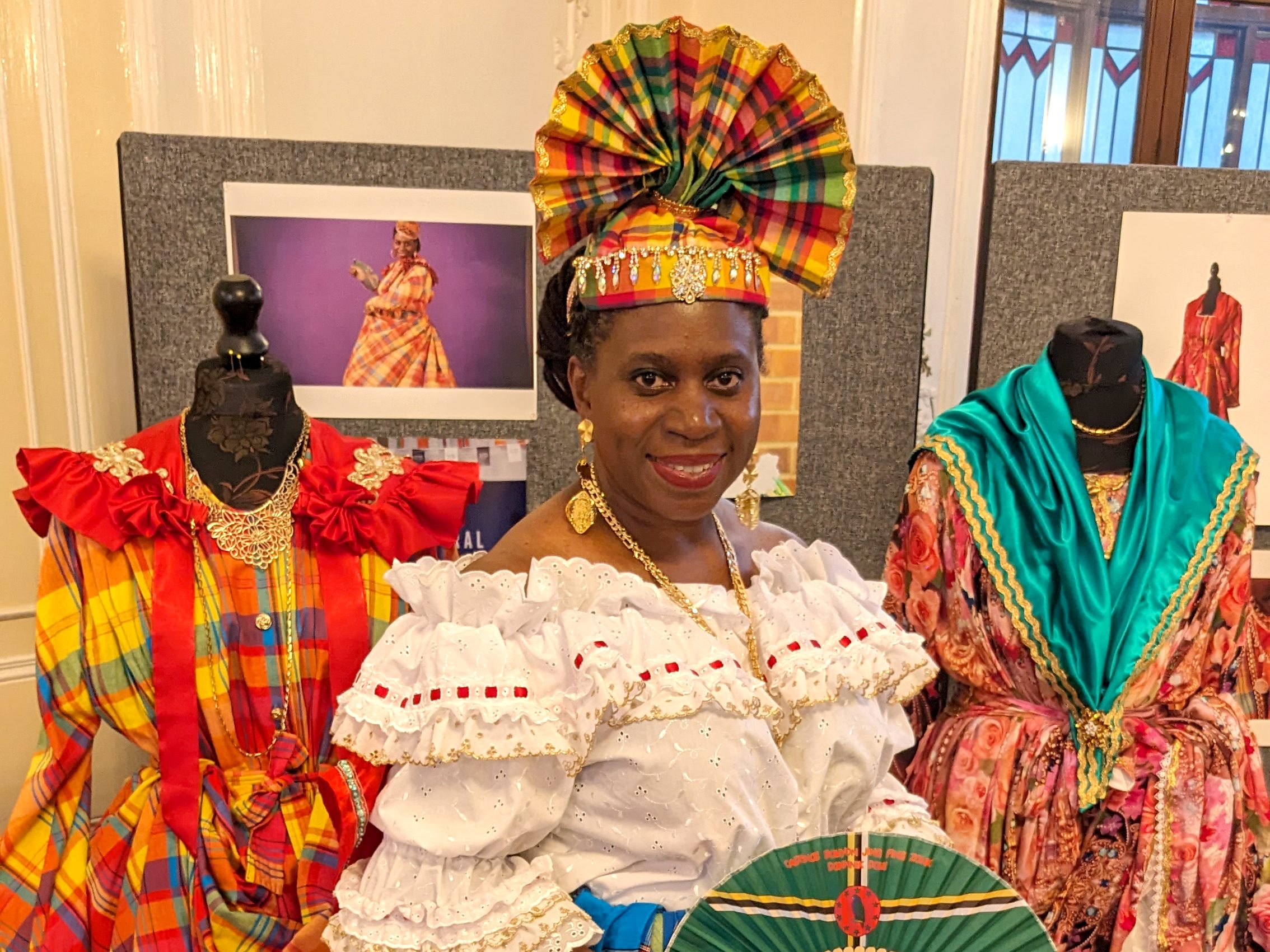 Sakafet London: a person wears clotehs in Creole style