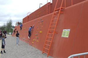 people climbing on Free climbing lessons at Queen Elizabeth Olympic Park Climbing Wall