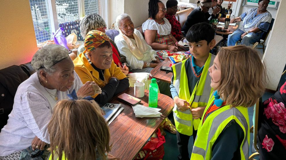 Year 3 children from School 360 visit the Manor Park Over 50s Social Club